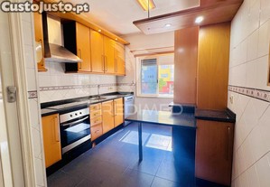 Apartamento t2 para - santa marta do pinhal