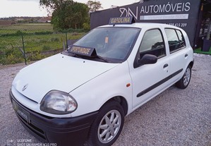 Renault Clio 1.2 DNautomoveis®