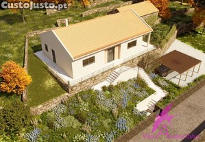 Moradia T�rrea T3 A 10 Minutos Da Praia.