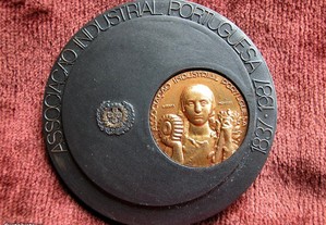 Medalha da Associação Indústrial Portuguesa 1837-