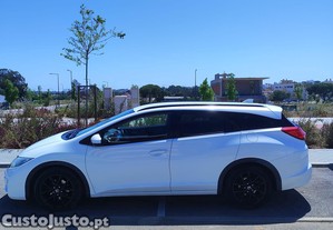 Honda Civic Tourer 1.6 i- DTEC Style - 17