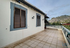 Casa T3 em Madeira de 137,00 m²