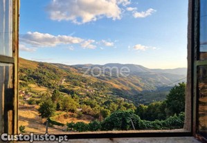 Moradia Individual Em Pedra Para Recuperar -...