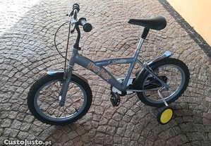 Bicicleta Harry Potter criança capacete e rodas