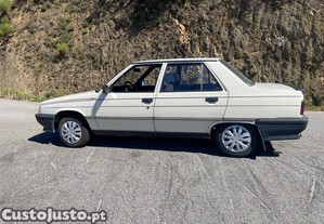 Renault 9 TL CLÁSSICO - 89