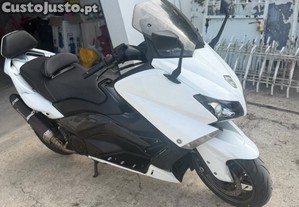 Yamaha TMAX - 14 - 14