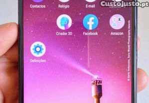 Smartphone Sony Xperia XZ2.