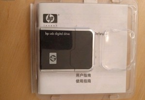 Leitor/adaptador USB para cartões SD