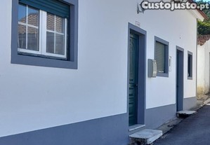 T2 para habitao na localidade de Cabeas, Tomar