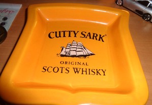 Cinzeiro Scots Whisky Cutty Sark Of.Env. Registado
