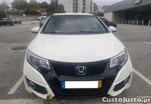 Honda Civic tourer - 16