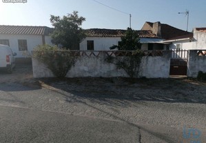 Casa de aldeia T4 em Santarm de 168,00 m