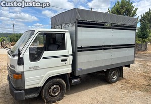 Toyota Dyna 100 TRUCK D - TRANSPORTE ANIMAIS VIVOS