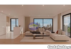 Apartamento T3 Com Varandas Em Nogueira Da...