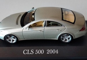 * Miniatura 1:43 Colecção Mercedes | Mercedes-Benz CLS 500 (2004)