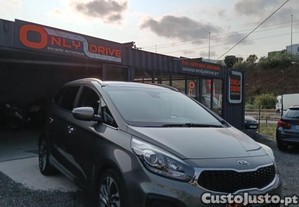 Kia Carens 1.7CRDI 7 Lugares  - 18