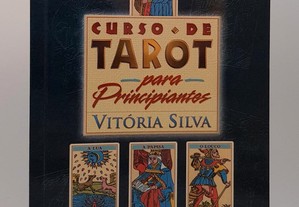 Curso de Tarot // Vitória Silva