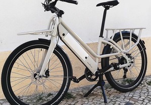 Cargo Bike Bicicleta elétrica carga Ahooga Modular Low Step Grey Full Rack Pack 2 lug.