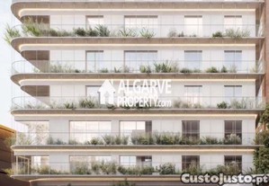 Apartamento T3 moderno em Faro com vistas e acabamentos de luxo