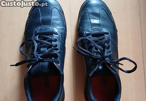 Sapatos pretos para hotelaria Shoes for Crews