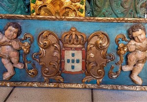 Retábulo Brasão Armas Casa Real Portuguesa Madeira
