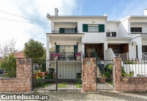 Magnifica moradia em Santo Amaro de Oeiras