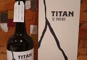 TITAN Tinto 2017