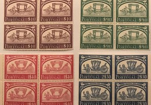 Série 4 quadras selos novos Museu Nac. Coches-1952