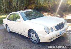 Mercedes-Benz E 220 CDI 150 CV 6 velocidades - 00