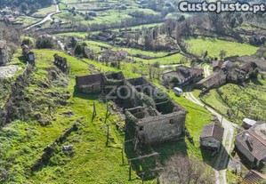 Moradia Para Reconstruir Com Terreno De 3.400...