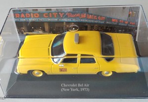* Miniatura 1:43 Colecção "Táxis do Mundo" Chevrolet Bel Air (1973) Nova Iorque 2ª Série