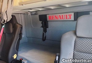 Renault T 520 Cabine Alta