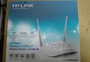 Modem Router TP-Link 300Mbps ADSL2+ RDIS - Novo