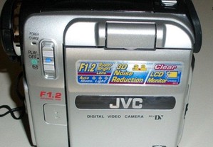 Câmara Digital Vídeo - JVC GR-DX97e