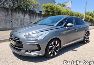 Citron DS5 2.0 HDi Hybrid4 Sport - 13