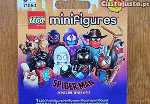 LEGO 71050 Peter B. Parker/Spider-Man e May �Mayday� Parker