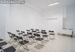 Loja No Centro De Paredes Com 145M2