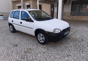 Opel Corsa 1200