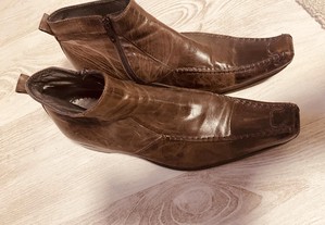 Artigo vintage- botas masculinas- super artigo