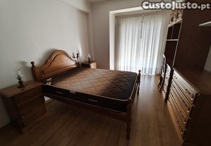 Quarto para rapariga -  estudantes