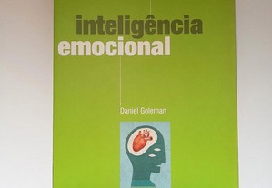 Livro Inteligência emocional de Daniel Goleman