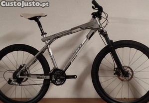 GT Avalanche 2.0 roda 26