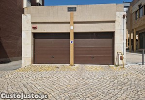 Lugar de Garagem-Benfica