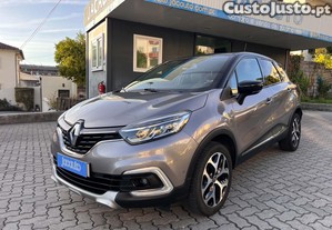 Renault Captur 0.9 TCE Initiale Paris - 18