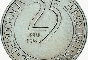 25 escudos comemorativa do 25 de Abril MBC