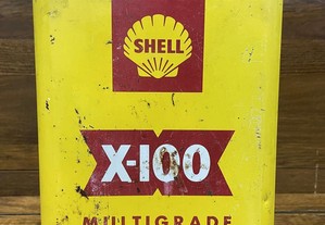 Lata de óleo antiga Shell