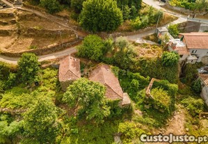 Moradias para Recuperar em S. Cristvo de Nogueira, Cinfes