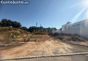 Terreno Urbano plano - Quinta da Amizade - Setbal - Excelente oportunidade