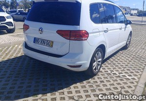 VW Touran 7 lugares - 19