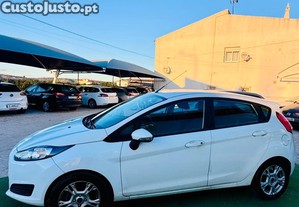 Ford Fiesta Fiesta 1.0 EcoBoost SYNC Edition 110  mês - 14